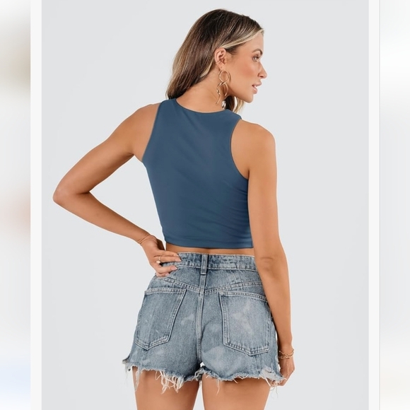 Sexy Sleeveless‎ High Neck Crop Top Tank - Picture 3 of 7